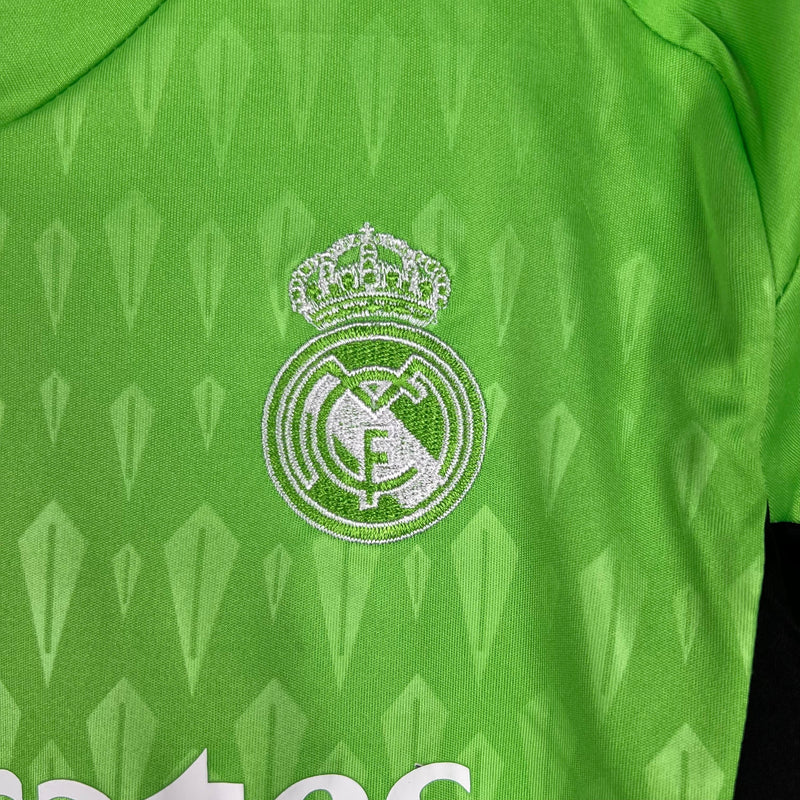 REAL MADRID PORTERO I 23/24 CONJUNTO INFANTIL