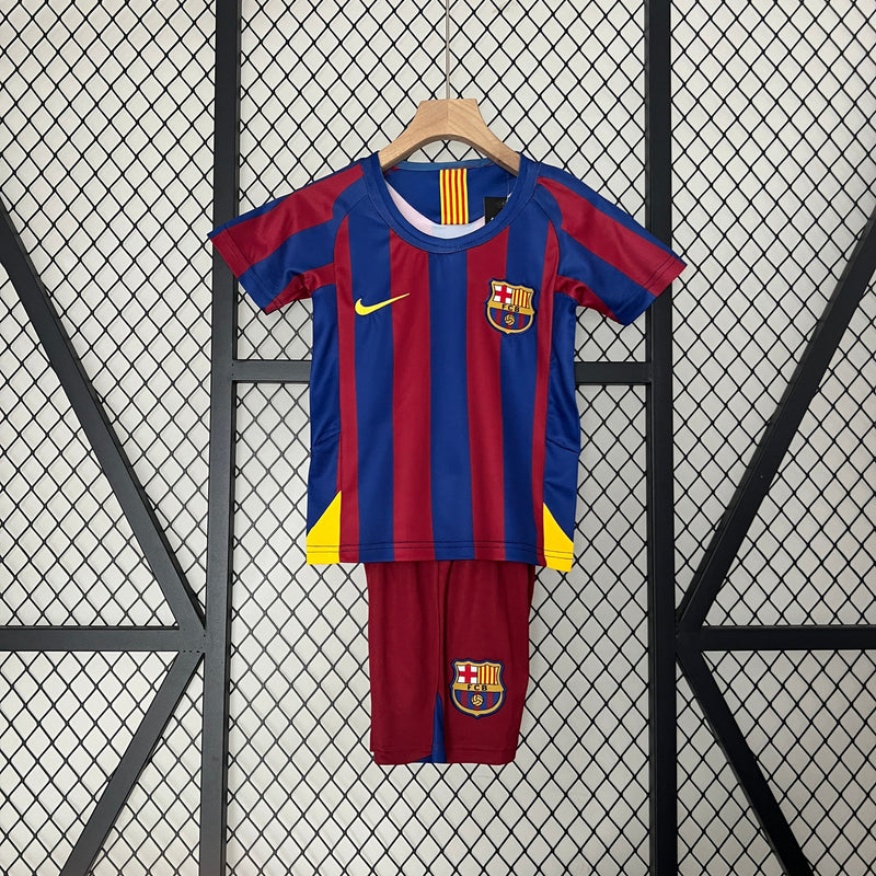 CAMISETA BARCELONA I 05/06 CONJUNTO INFANTIL (RETRO)